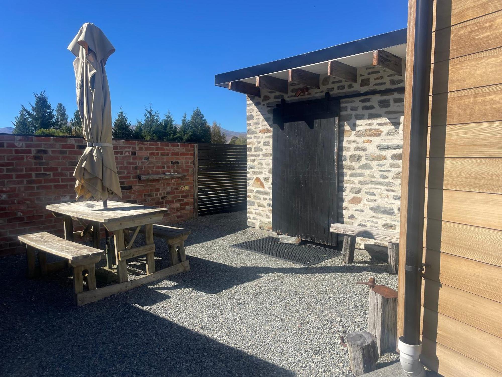 Simply Stunning 2 Apartment Lake Tekapo
